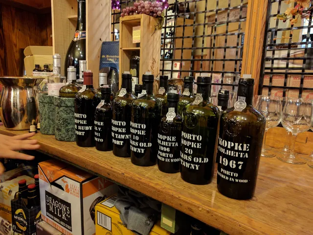 Dolce Vita Wine Shop