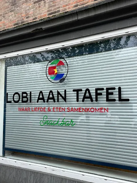 Lobi Aan Tafel