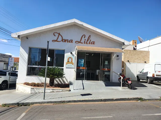 DONA LILIA QUITANDAS