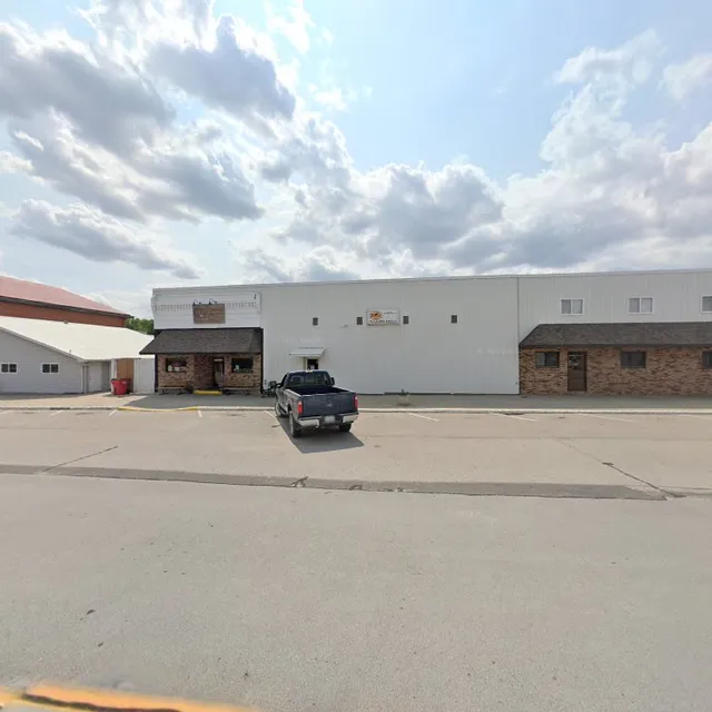 Heartland Provisions & The Store