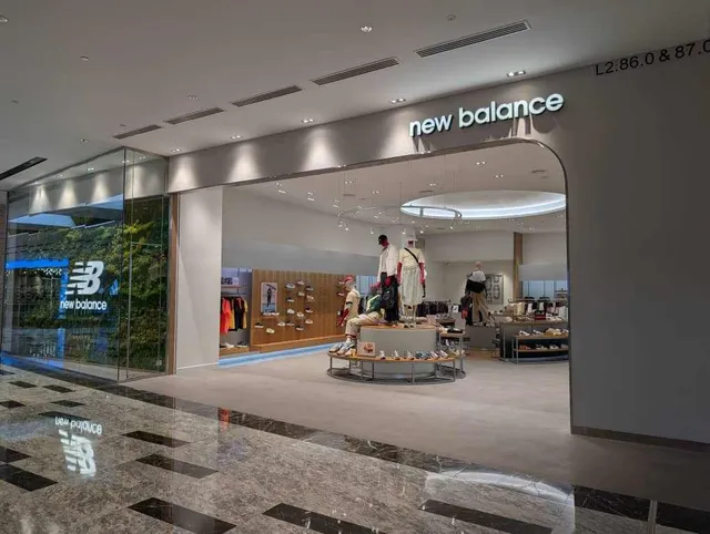 New Balance - The Exchange TRX