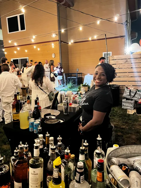 The Thirsty Chariot Mobile Bar