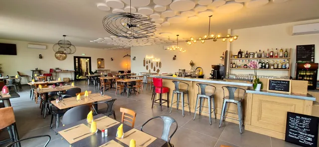 La Guinguette du Canal Châteauneuf de Gadagne