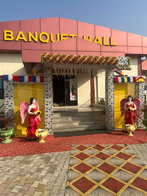 New sunlight hotel party palace