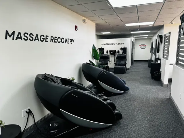 Summit Recovery Lounge