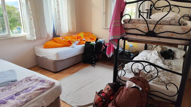 Adventurous Local Çalış Hostel