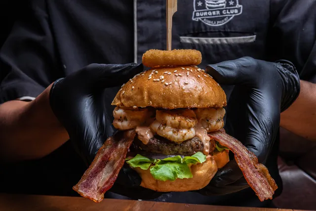 Big Boys' Burger Club - Rawai Beach