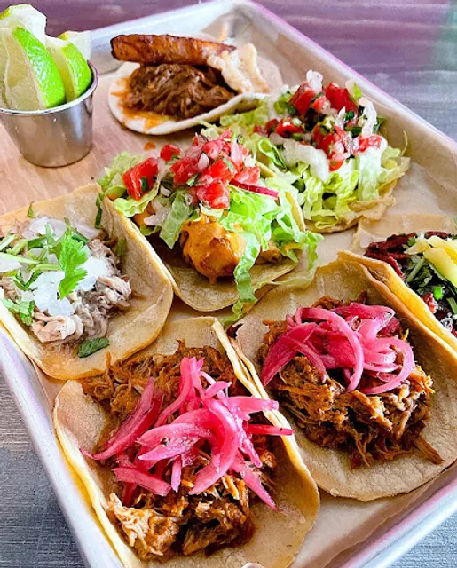 La Diosa Taqueria Calle 8