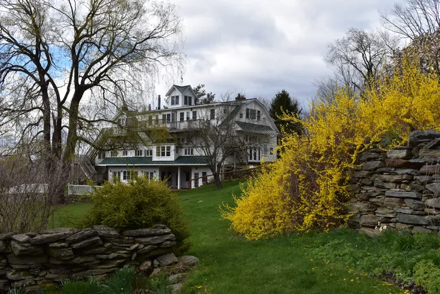 Windham Hill Inn