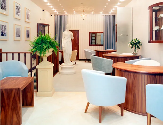 Rennie & Co - Hatton Garden Jewellers