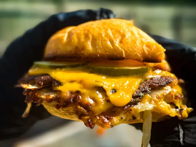 Golden Plant Vegan Burgers Food Truck