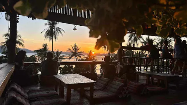 Sunset bar