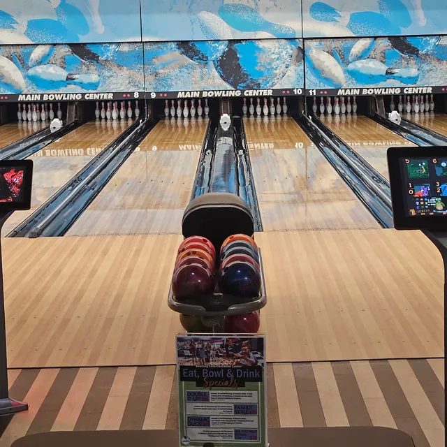 Bowling & Entertainment Center