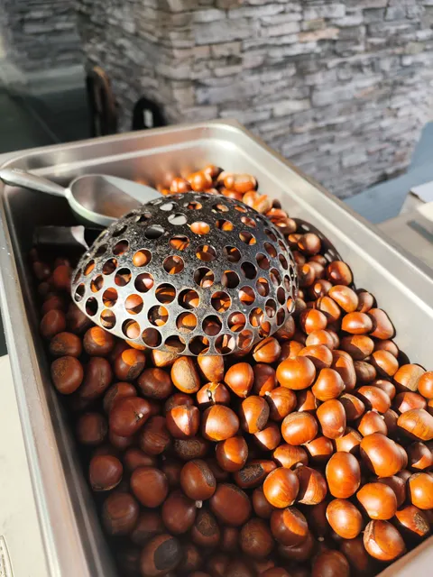 Tian-jin roasted chestnuts