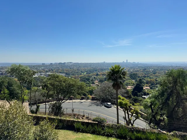 Munro Viewpoint Gallery