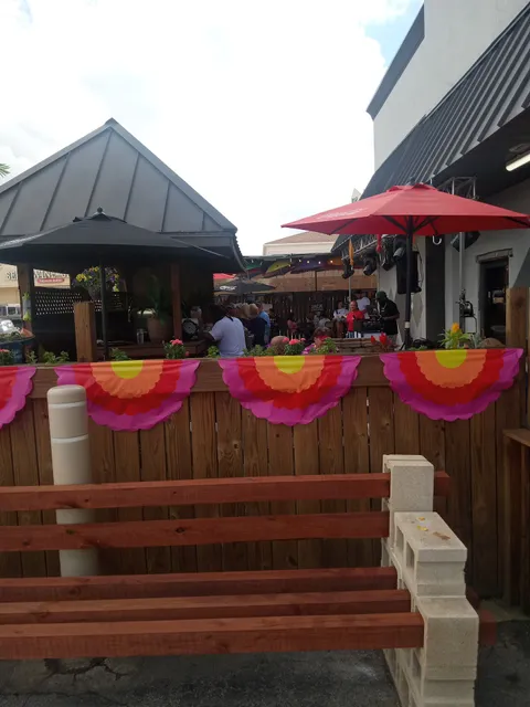 Peter Navarre Shopping Center