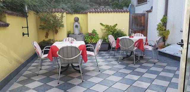 Cafè Pizzeria Tisene