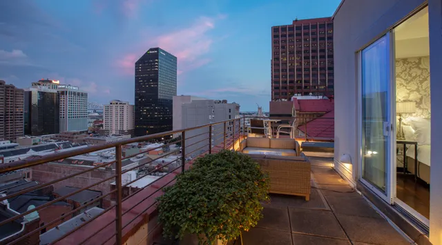 International House Hotel