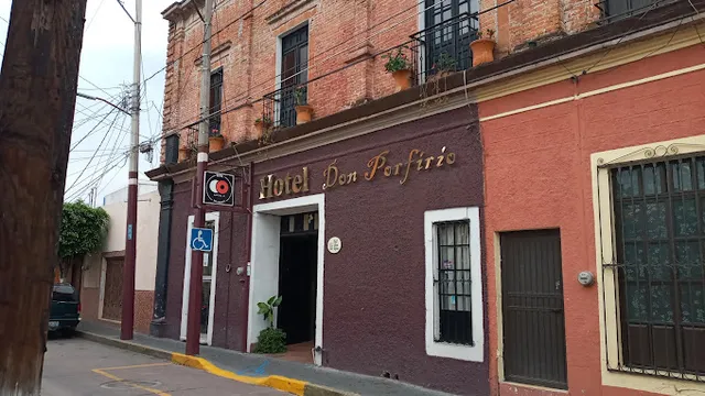 Hotel Don Porfirio