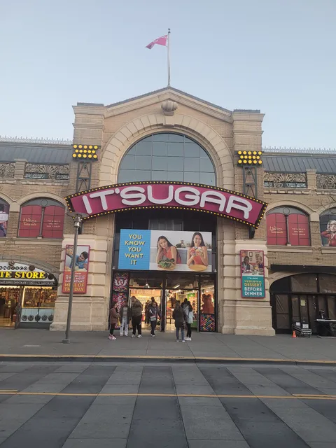 IT'SUGAR San Francisco Flagship