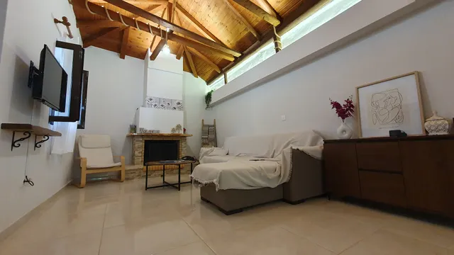 Kalderimi Traditional House