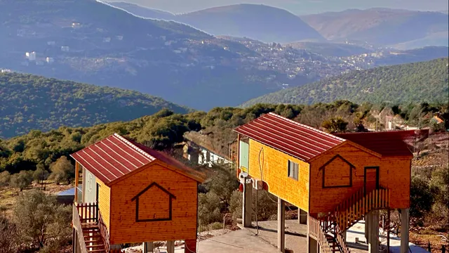 اكواخ السحاب