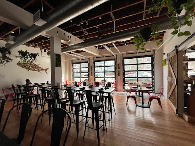 Little G • Bar • Eatery