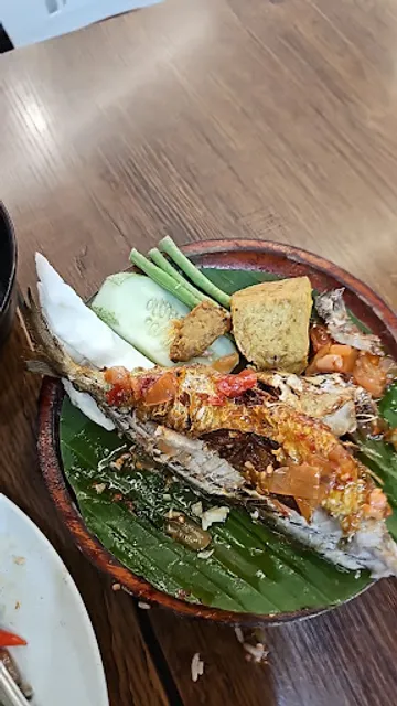 Ayam Penyet Best Setapak Central