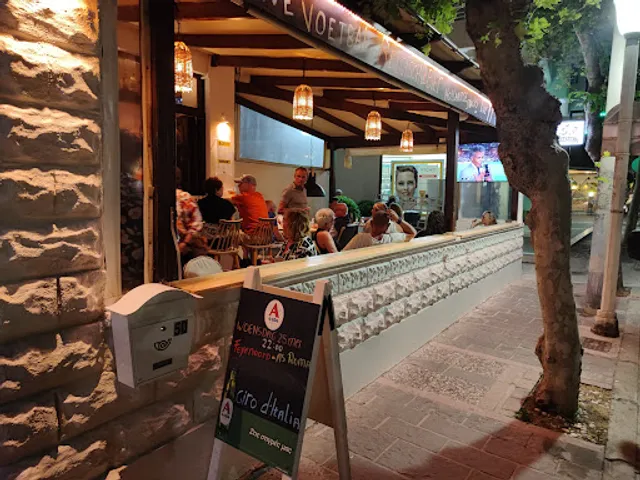 Cameron Cocktail Shisha Bar