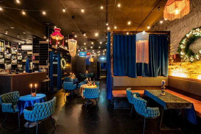 Fantome Wine Bar & Cocktails