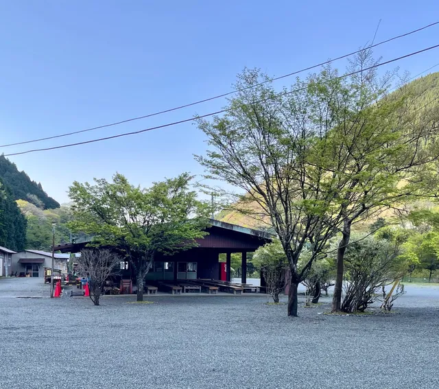 西丹沢中川ロッヂ