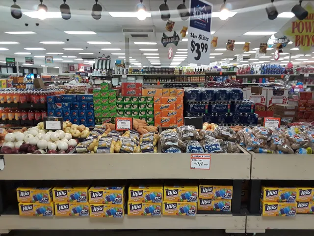 Rainbow Foods Starmount