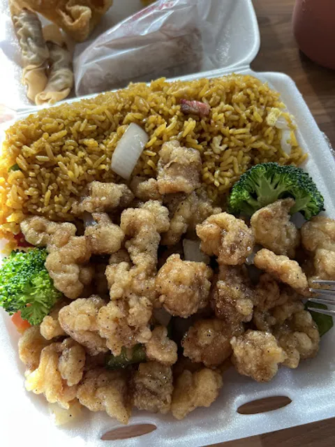 Golden Gates Chinese Restaurant