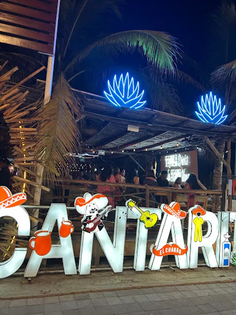 ¡Cantaritos Mazatlán! El Charro