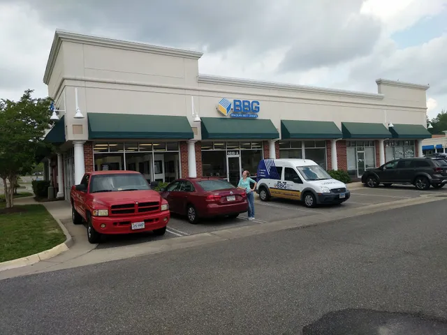 Williamsburg Marketcenter