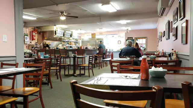 Windowbox Cafe Bob & Linda's