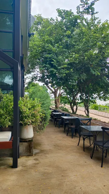 ก๋วยเตี๋ยวท่าเทียบเรือ