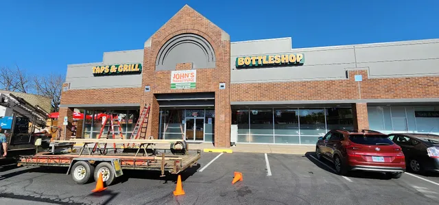 John's Marketplace - Hall Blvd