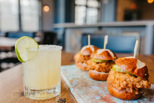 Weathervane Golf Club Tavern