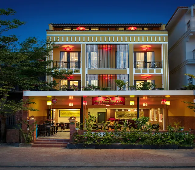 Hoi An Riverland Villa - Hoi An center