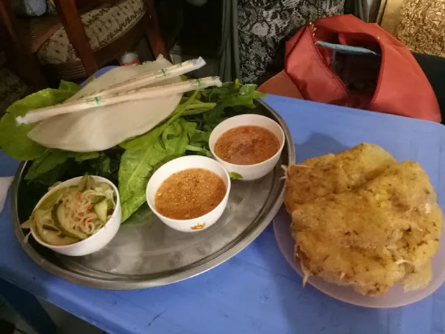 Quán Nem Lụi - Bánh Xèo Cô Minh 1