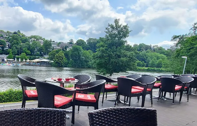 Cafe Extrablatt Olpe, BiggeSeeFront