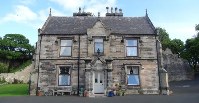 Castle Vale House Bed and Breakfast