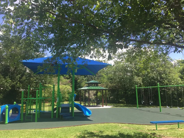 Veterans Park (formerly Dison Park)