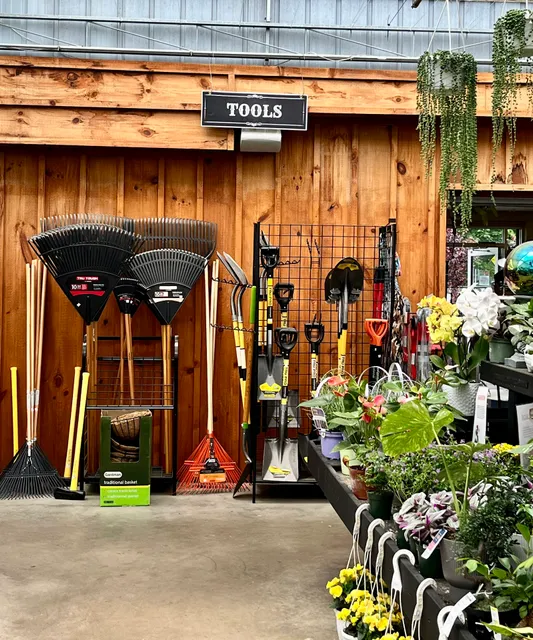 Zaino's Nursery & Garden Center