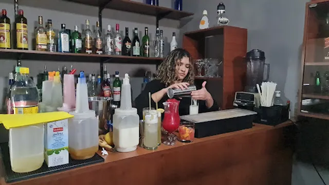 Escuela De Barman Cocktail Kings