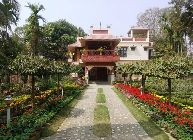 Resort Rater Tara Diner Rabi