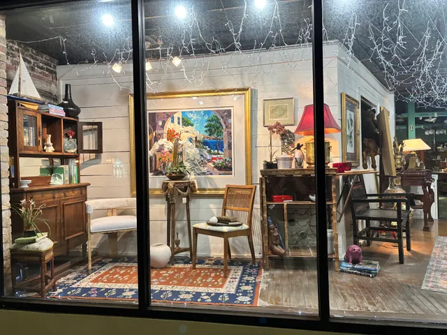 Main Street Antiques on Harrison