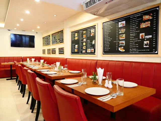 Indian Essence Art Cuisine