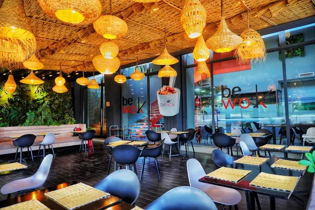 Be Wok sushi restaurant